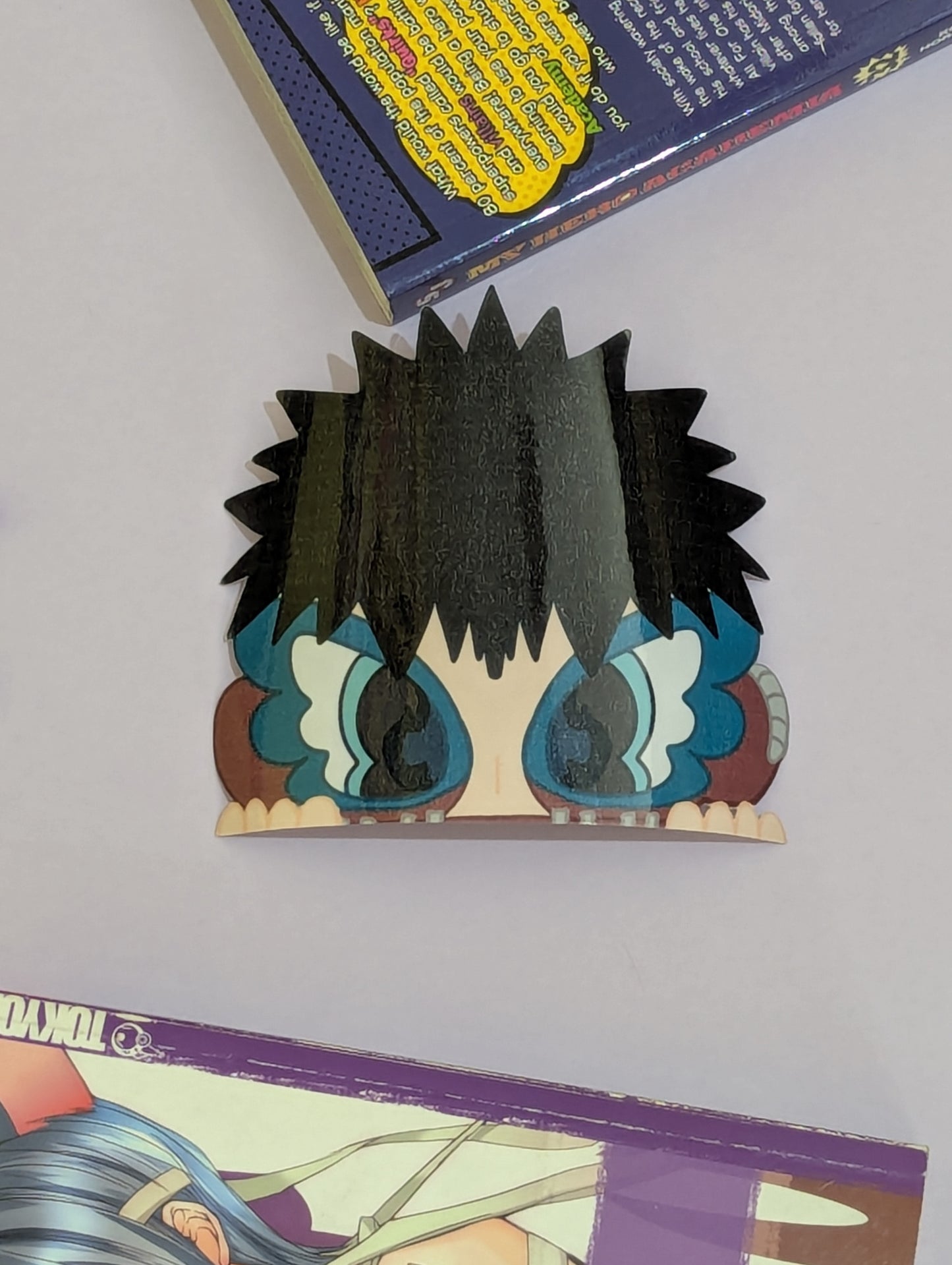 Dabi peeker sticker
